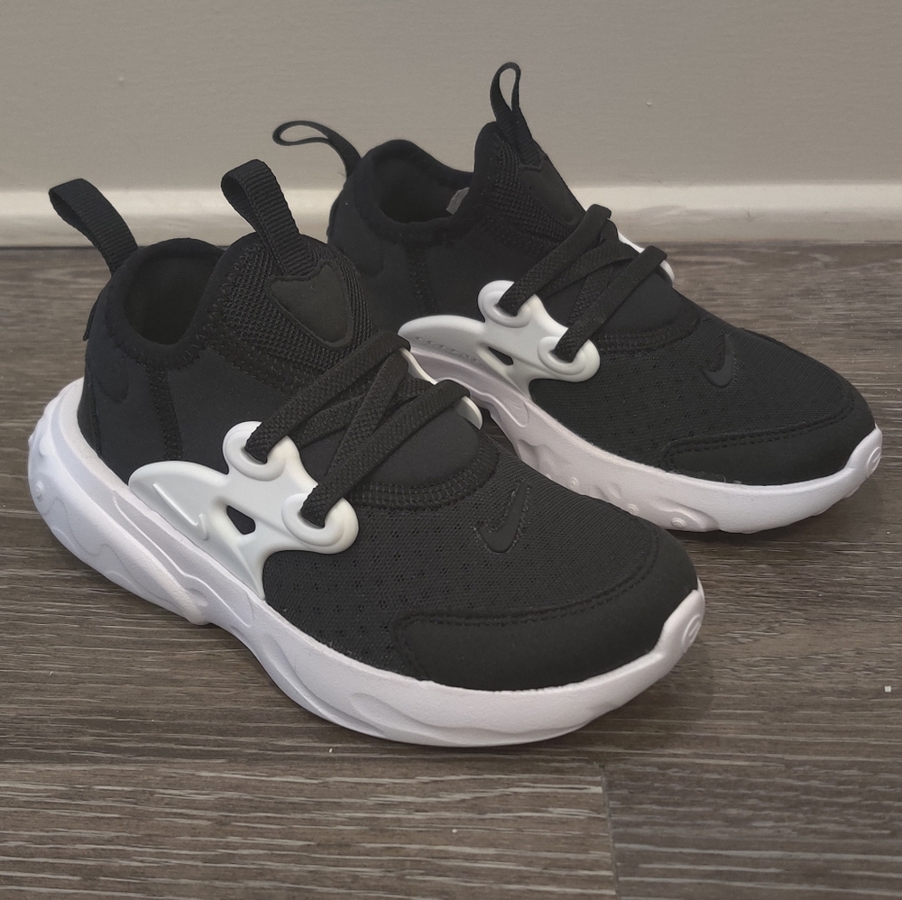 BNIB Toddler Nike Presto
